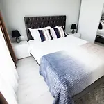 3 A502 Stayinn By Cosmopolis *