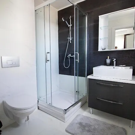 3 A502 Stayinn By Cosmopolis